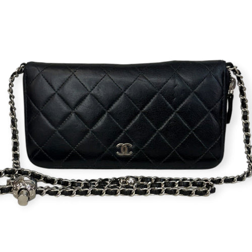 CHANEL Black Lambskin Quilted SHW Zip Wallet Chanel