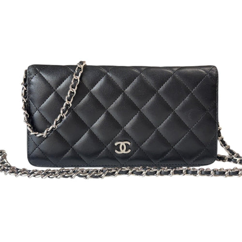 CHANEL Black Lambskin SHW Quilted Yen Wallet Chanel