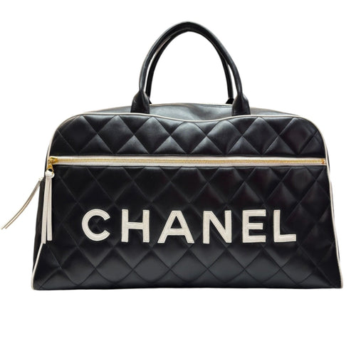 ULTRA RARE CHANEL Black/White Lambskin Logo Duffle Bag Chanel