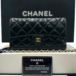 CHANEL Lambskin Classic Flap Wallet Chanel