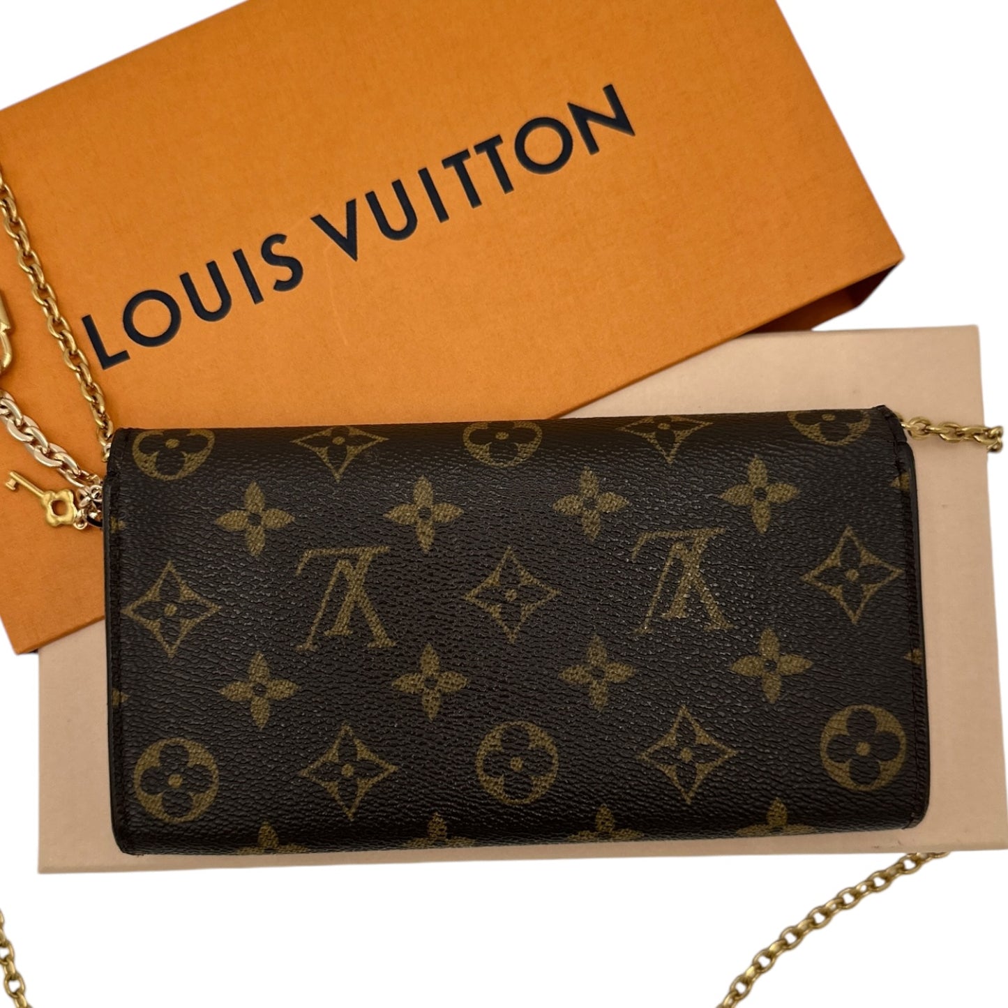 LOUIS VUITTON Monogram Sarah Wallet Louis Vuitton