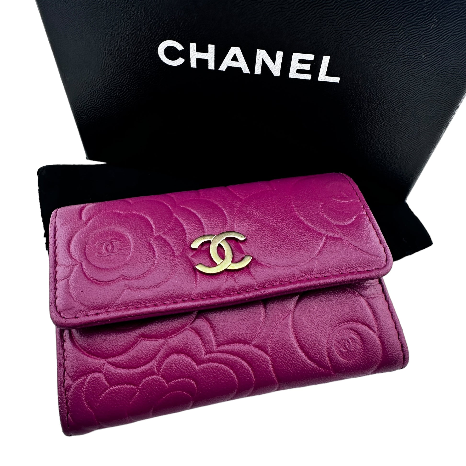 CHANEL Lambskin Camellia Card Holder Chanel