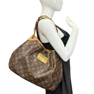 LOUIS VUITTON Monogram Galleria Bag Louis Vuitton