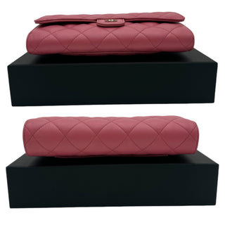 CHANEL Caviar Classic Flap Gusseted Wallet Chanel