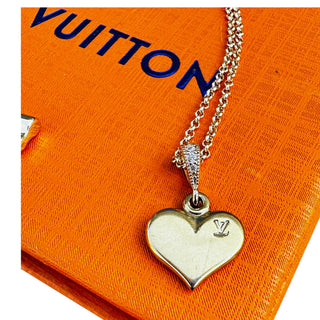 LOUIS VUITTON Gold Heart Charm Necklace Louis Vuitton