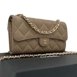 CHANEL Caviar Classic Flap Gusseted Wallet Chanel