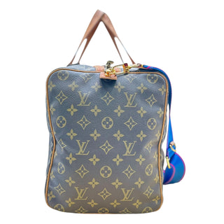 LOUIS VUITTON Monogram Sac Souple with Strap Louis Vuitton