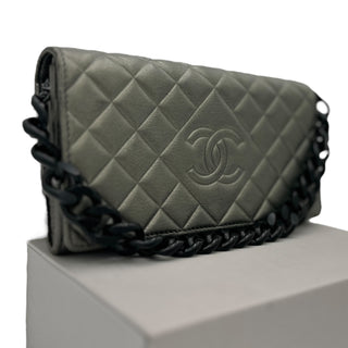 CHANEL Metallic Calfskin CC in Diamonds Full Flap Wallet Chanel