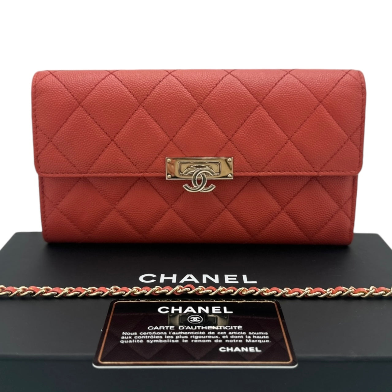 CHANEL Caviar CC Flip Wallet Chanel