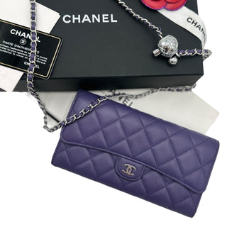 CHANEL Lambskin Classic Flap Gusseted Wallet Chanel