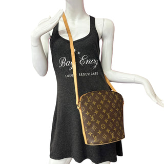 LOUIS VUITTON Monogram Druout Crossbody Bag Louis Vuitton