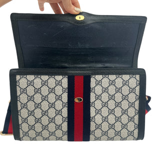 GUCCI Large GG Supreme Ophidia Clutch with Strap & Chain Gucci