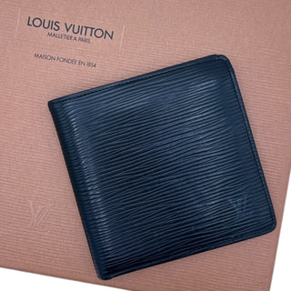 LOUIS VUITTON Epi Leather Bifold Wallet Louis Vuitton