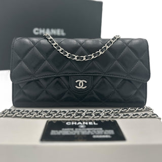 CHANEL Black Lambskin Classic Flap Gusseted Wallet Chanel