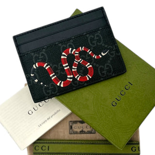 GUCCI Kingsnake Print GG Supreme Card Holder Gucci