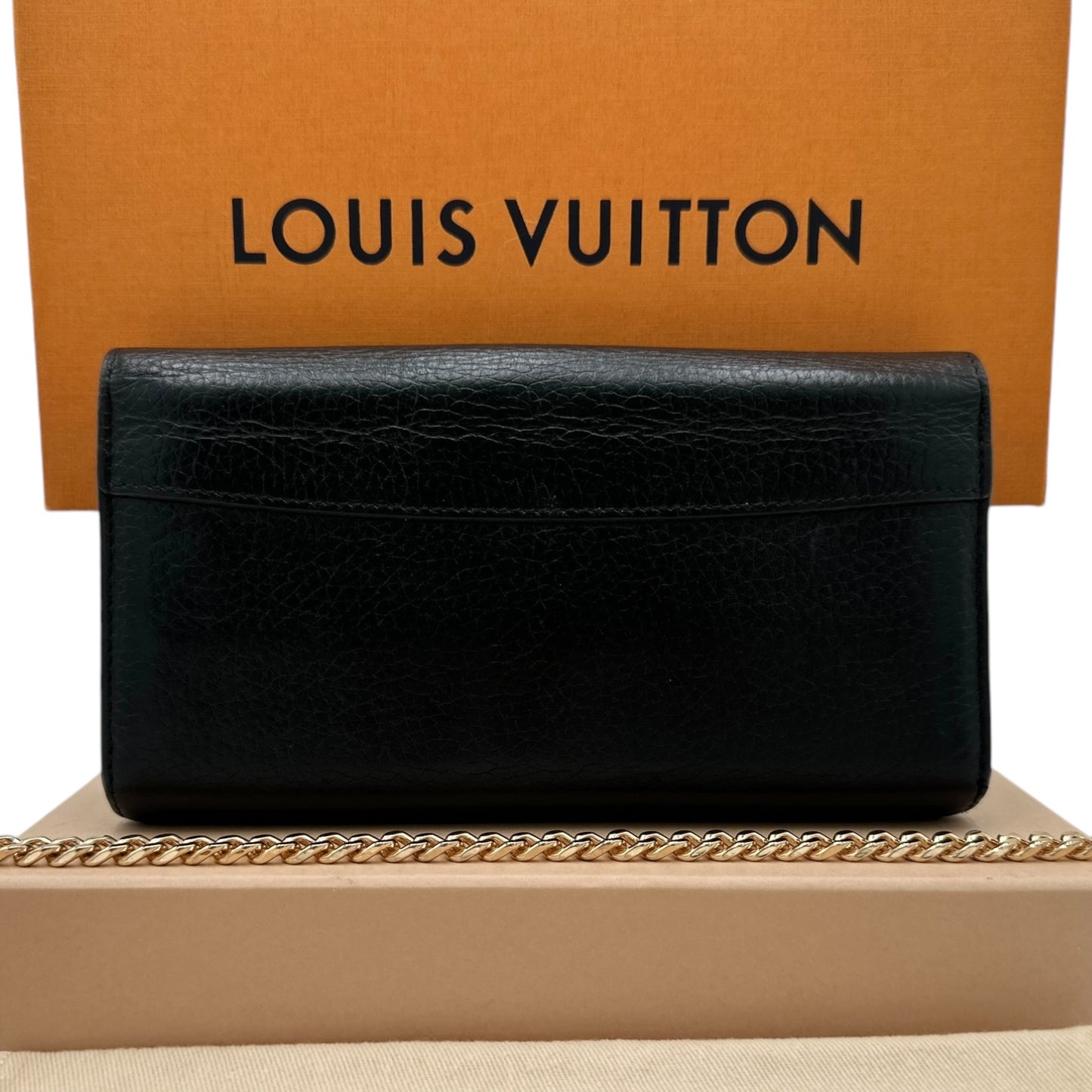 LOUIS VUITTON Taurillon Capucines Leather Wallet Louis Vuitton