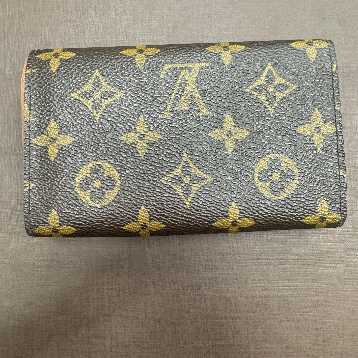 LOUIS VUITTON Monogram Porte Monnaie Billets Tresor Wallet On Chain - Bag Envy