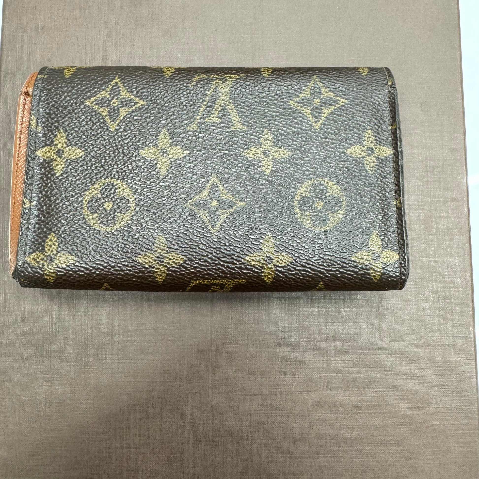 LOUIS VUITTON Monogram Porte Monnaie Billets Tresor Wallet On Chain - Bag Envy