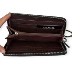 CHANEL Black Lambskin Quilted SHW Zip Wallet Chanel