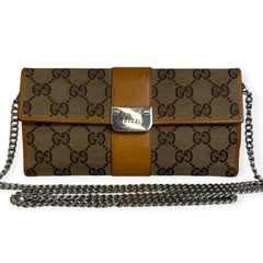 GUCCI GG Canvas Interlocking Wallet with Chain Gucci