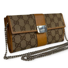 GUCCI GG Canvas Interlocking Wallet with Chain Gucci
