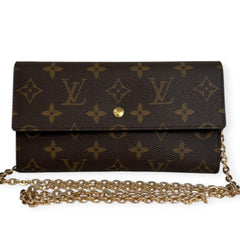 LOUIS VUITTON Monogram International Wallet with Chain Louis Vuitton