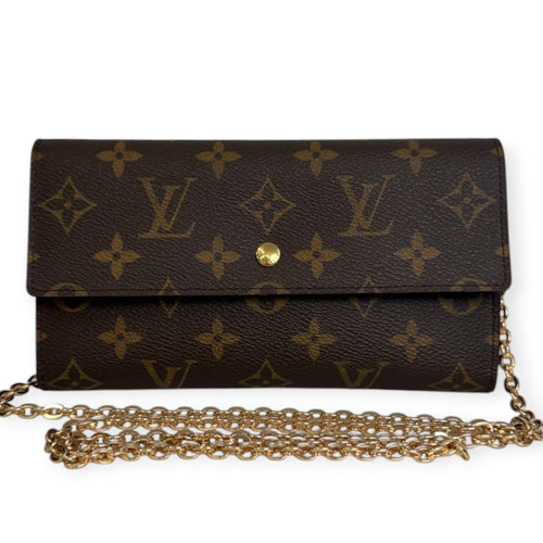 LOUIS VUITTON Monogram International Wallet with Chain Louis Vuitton