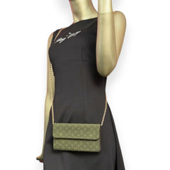 LOUIS VUITTON Monogram Mini Lin International Wallet with added Chain Louis Vuitton