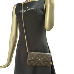 LOUIS VUITTON Monogram Sarah Wallet with Chain/Charm Louis Vuitton