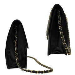 CHANEL Black Lambskin Classic Single Flap Chain Bag Chanel