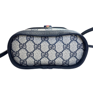 GUCCI Sherry Navy Crossbody Bucket Bag Gucci