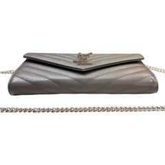 SAINT LAURENT Grey Grained Leather Chevron Cassandra Clutch with Chain Saint Laurent