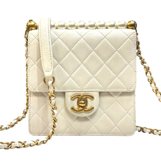 CHANEL Ivory Caviar Quilted Chic Pearls Flap Chanel