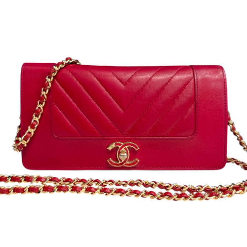 Rare CHANEL Raspberry Chevron Goatskin Mademoiselle Full Flap Gusseted Wallet Chanel