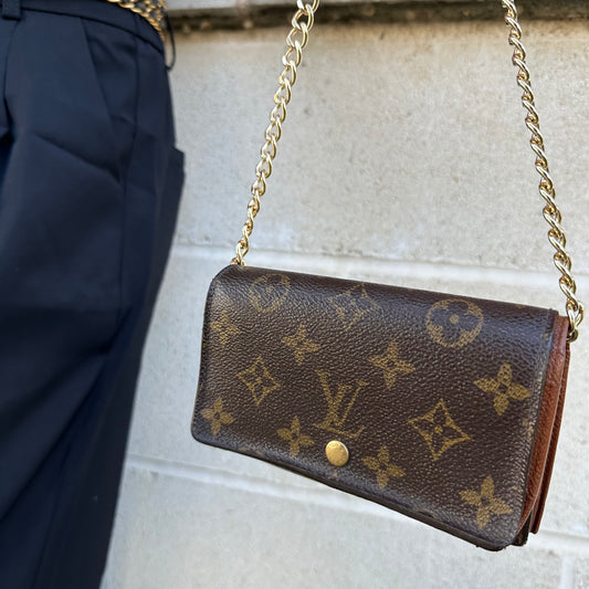 LOUIS VUITTON Monogram Porte Monnaie Billets Tresor Wallet On Chain - Bag Envy