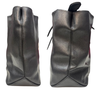 CHANEL Black Lambskin Large Essential 31 Rue Cambon Tote Chanel