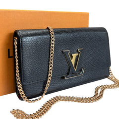 LOUIS VUITTON Black Taurillon Capucines Leather Wallet added Chain Louis Vuitton