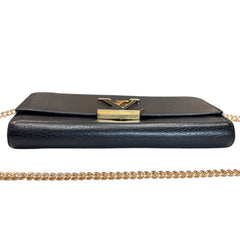 LOUIS VUITTON Black Taurillon Capucines Leather Wallet added Chain Louis Vuitton