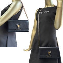 LOUIS VUITTON Black Taurillon Capucines Leather Wallet added Chain Louis Vuitton