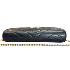 GUCCI Black Leather GG Marmont Wallet with Chain Gucci