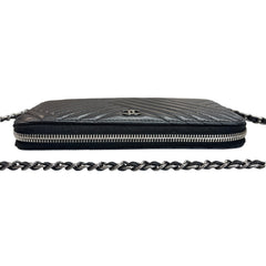 CHANEL Black Lambskin Crossing GMHW Zip Wallet Chanel