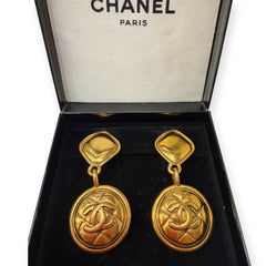 Vintage CHANEL 24k Gold Plated Quilted CC Logo Drop Clip Earrings Chanel