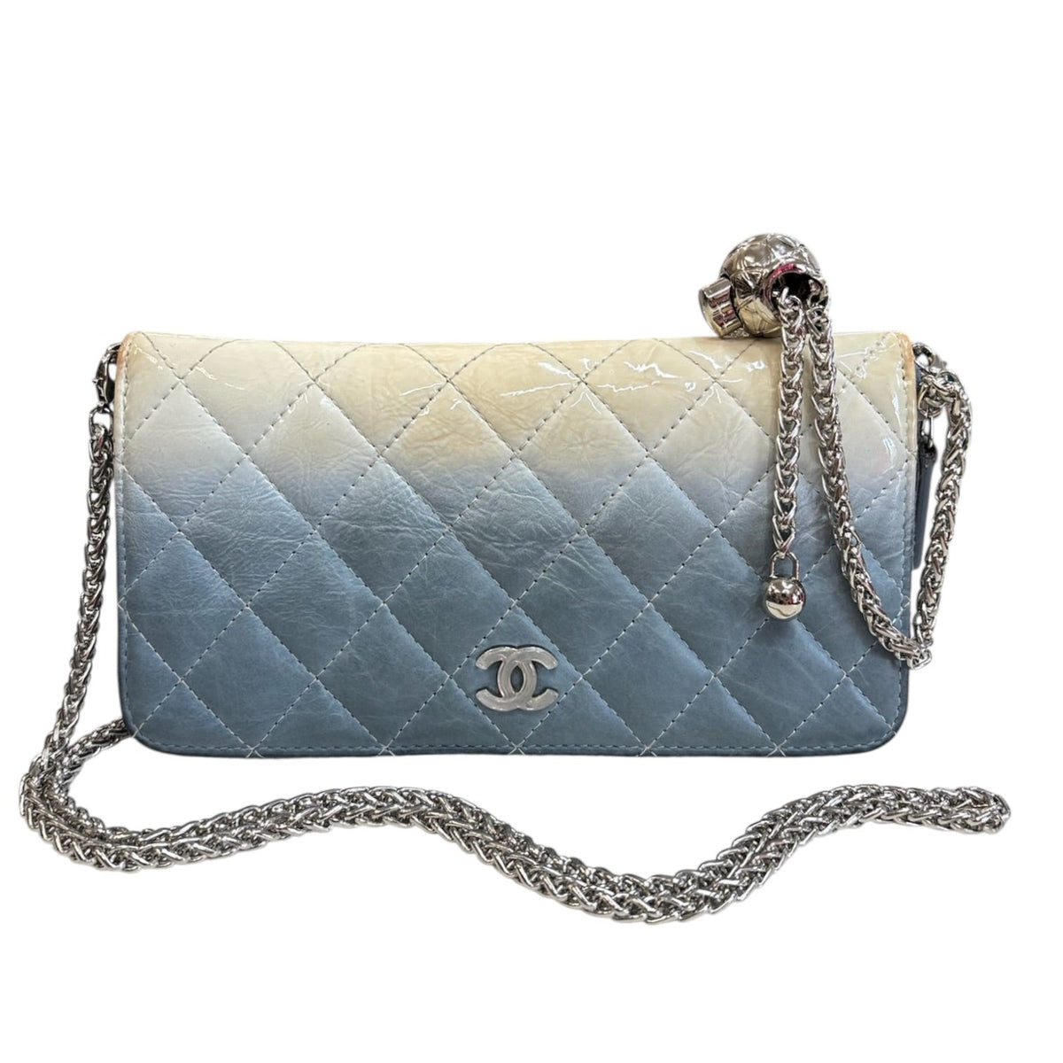 CHANEL Ombre Leather Zip Wallet Chanel