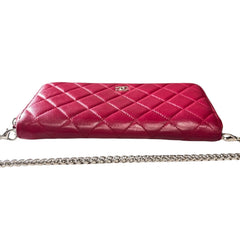 CHANEL Raspberry Lambskin Quilted SHW Zip Wallet Chanel