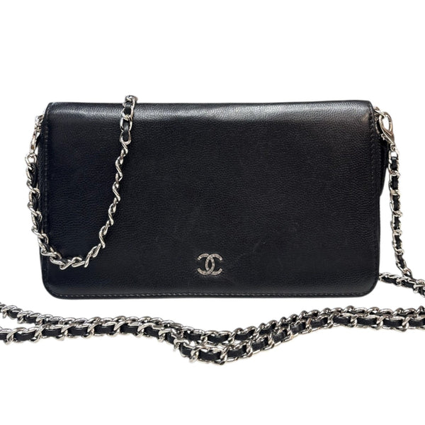CHANEL Black Caviar SHW Zip Wallet Chanel