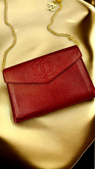 LOUIS VUITTON Monogram Red Gusseted Emilie Wallet with Gold Tone Added Chain (Copy) Louis Vuitton