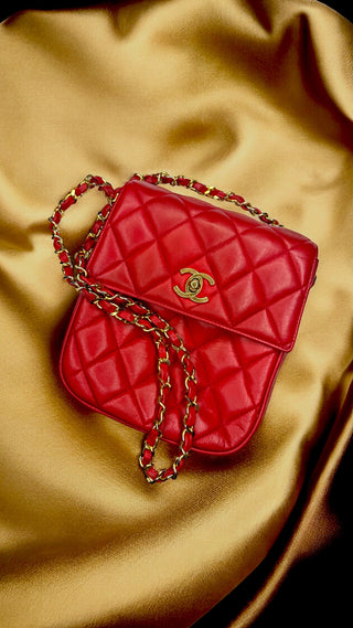 CHANEL Red Lambskin Turnlock Flap Chain Bag Chanel