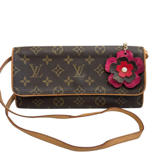 LOUIS VUITTON Monogram Coated Canvas Pochette Twin GM Louis Vuitton