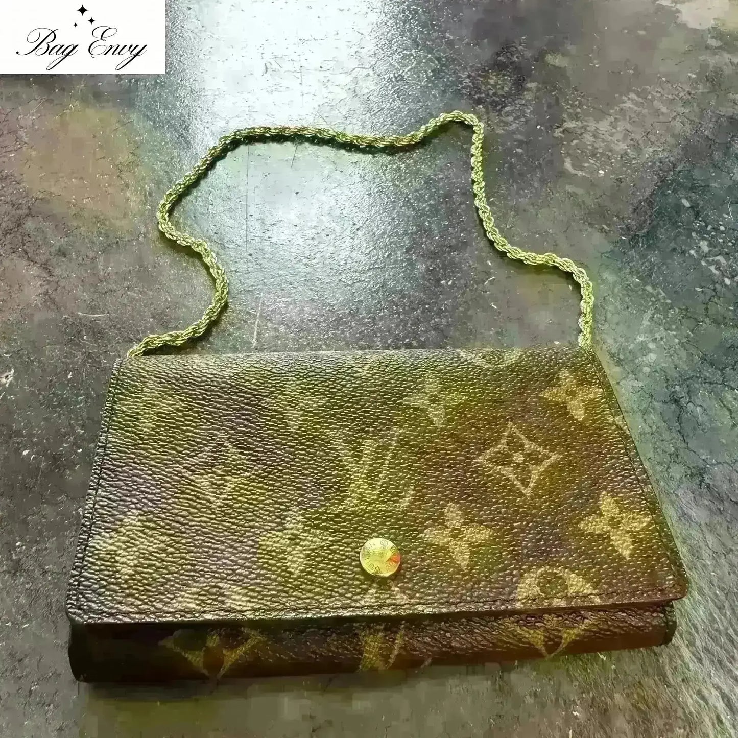 LOUIS VUITTON Monogram Porte Monnaie Billets Tresor Wallet