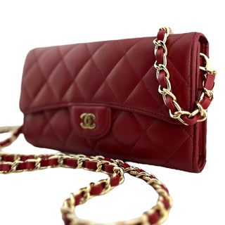 CHANEL Red Lambskin Classic Flap Wallet Chanel